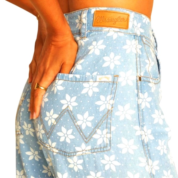 Billabong x Wrangler Perfect Pair 70s Style Jeans Beach Pants - Picture 3 of 15